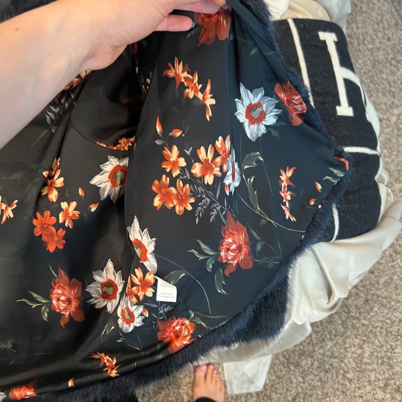 Navy ARATTA Fur Jacket Reversible Floral Lining - Picture 5 of 8